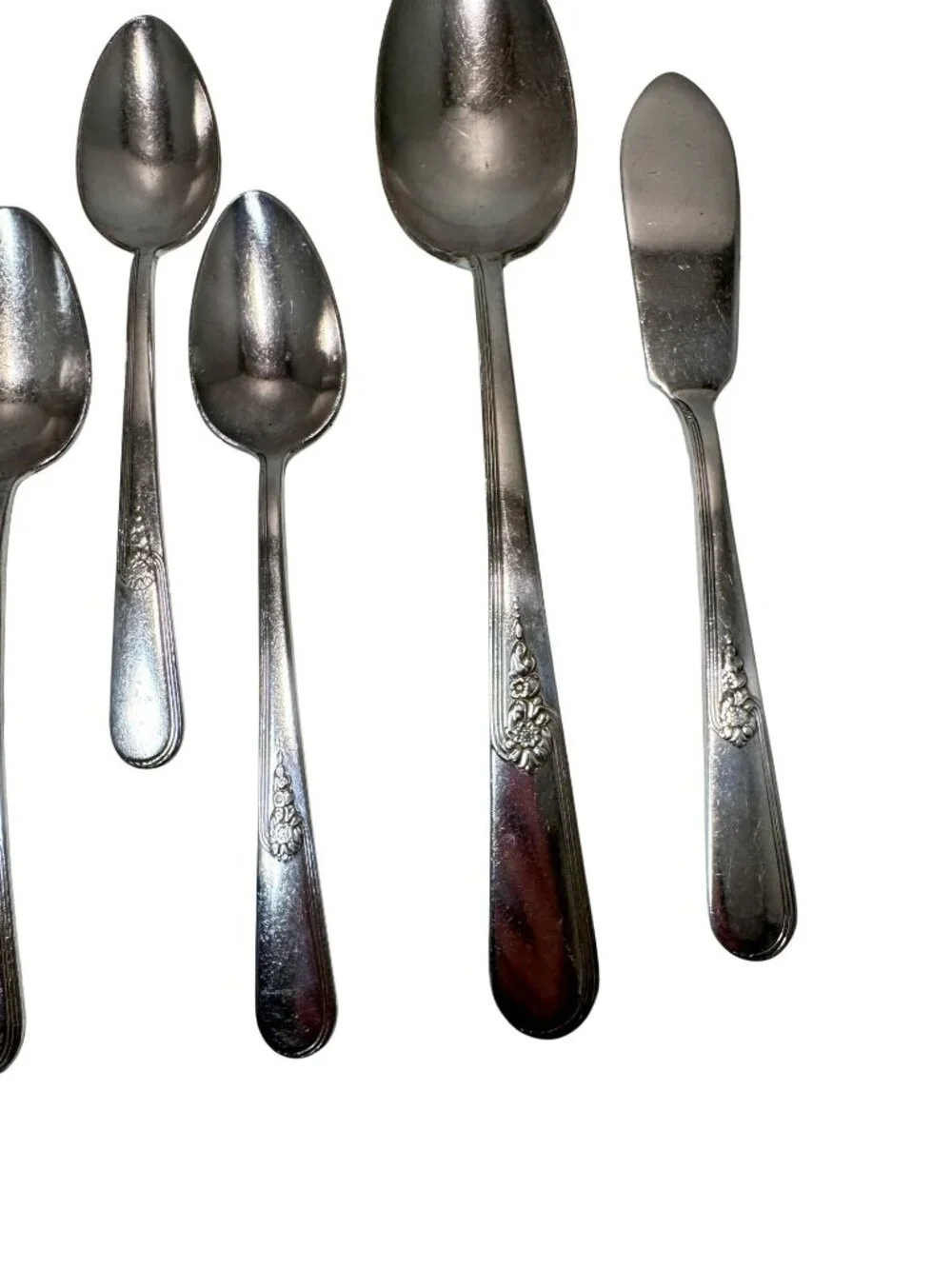 Holmes & Edwards Inlaid IS 1940's Silverware Set Youth Pattern 25 Pcs 6 Settings